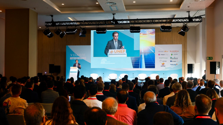 April 25, 2025The photovoltaic sector calls for urgent measures to boost self-consumption