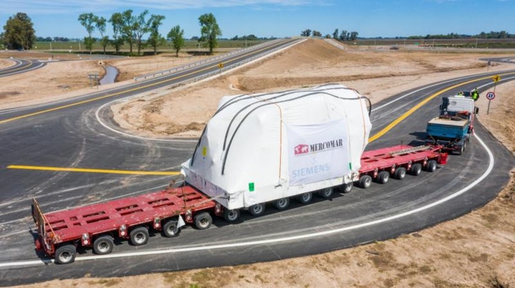 December 23, 2025Mercomar strengthens its logistics strategy for solar and wind projects in South America, with a focus on critical cargo