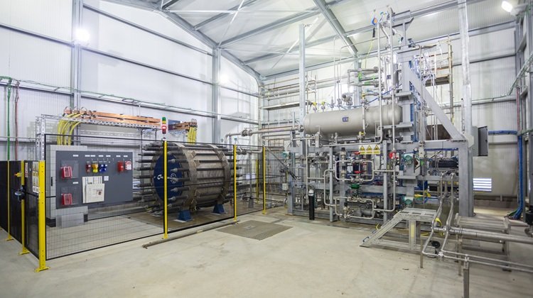 December 15, 2025Viscofan starts producing green hydrogen with 500 kW on-site electrolyzer in Spain