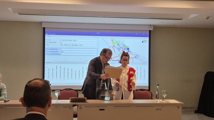 Argentina retrasa la licitación de batería de 700 MW y reformula las reglas de acceso a la red