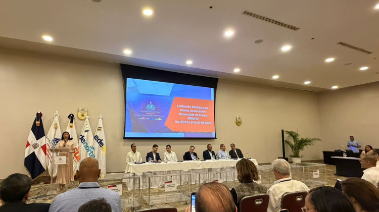 Energía Estratégica bess tender dominican republic